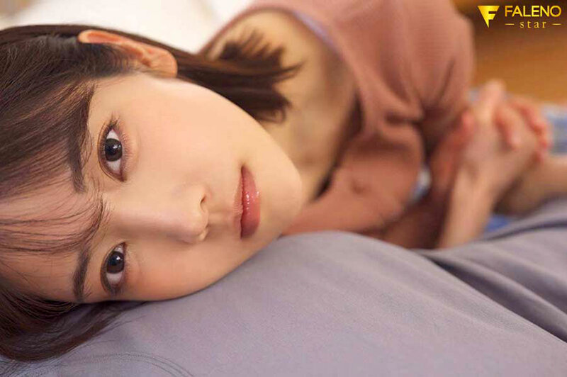 Cô bạn gái dễ thương của tôi là Karen Kaede